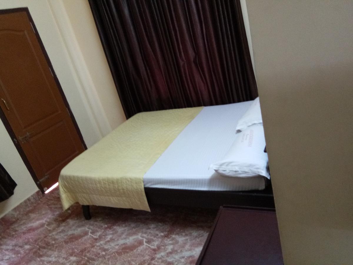 Anandkrishna Residency Ξενοδοχείο Guruvāyūr Εξωτερικό φωτογραφία